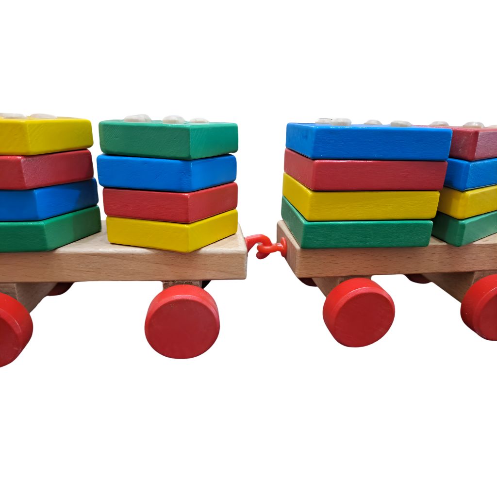 Tren Apilable de Madera